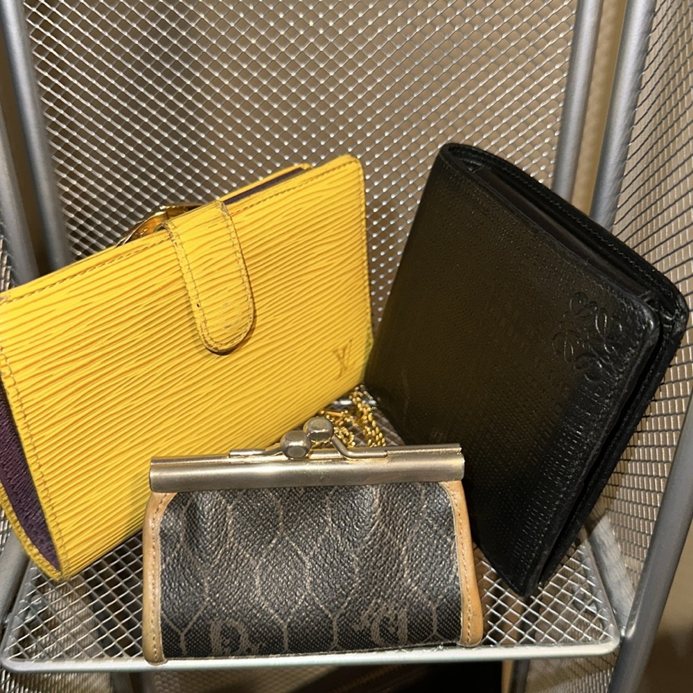 Tic102 is going live. High end luxury. - Picture 10 of 15